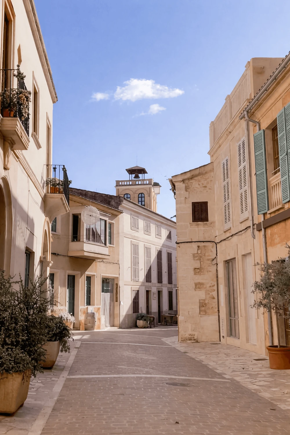 Historic townhouses and architecture in Santanyí, Mallorca